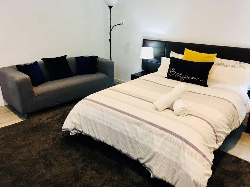A And Z Juan De Mena (Adults Only) Hotel Madrid Kültér fotó